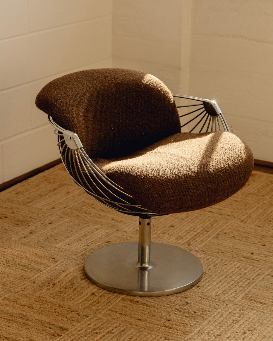 Atomic Ball Chairs by Rudi Verelst