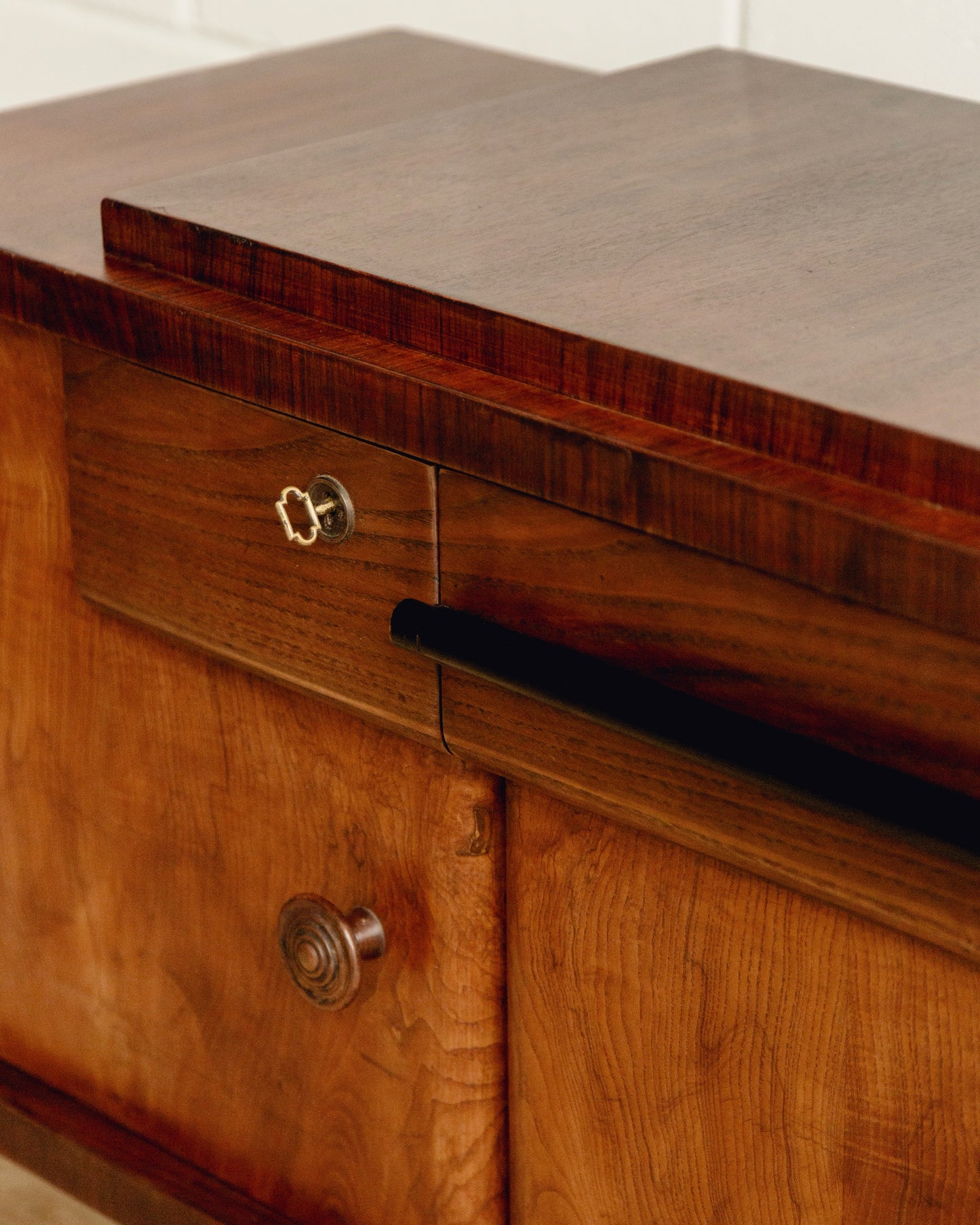 Italian Art Deco Sideboard