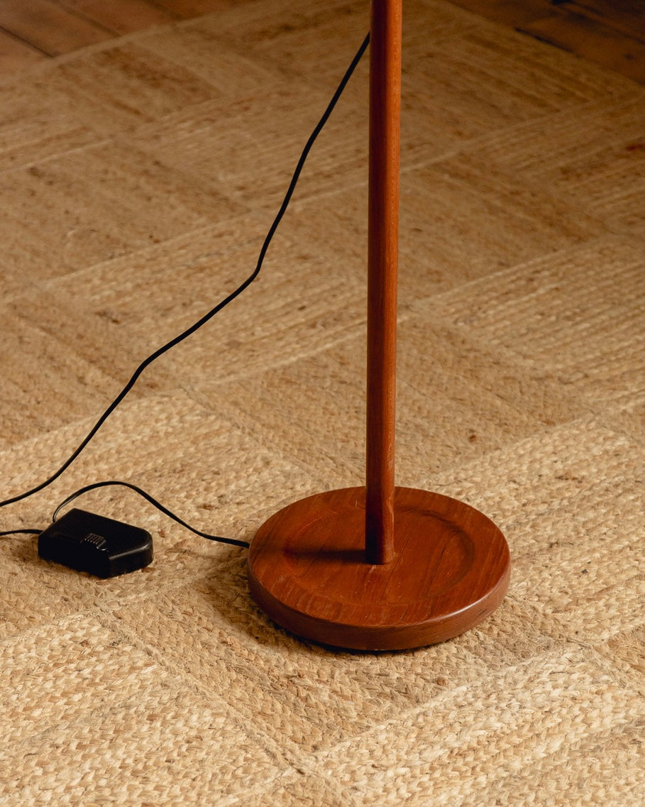 Domus Floor Lamp