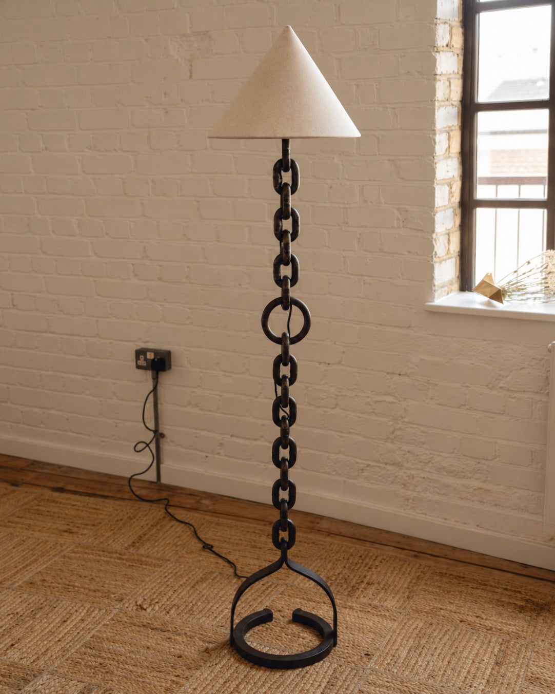 Brutalist Chain Floor Lamp