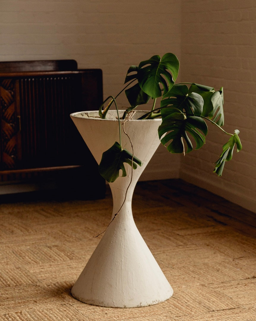 Large Willy Guhl Diablo Planter