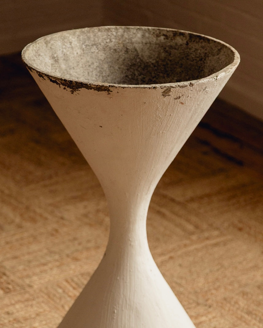 Large Willy Guhl Diablo Planter
