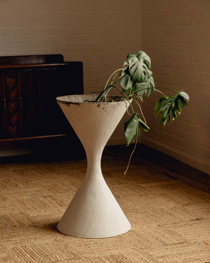 Large Willy Guhl Diablo Planter