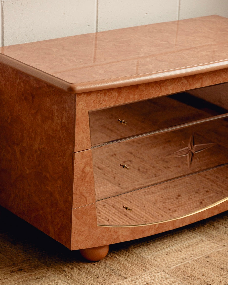 Burl Chest of Drawers/Sideboard