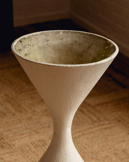 Large Willy Guhl Diablo Planter